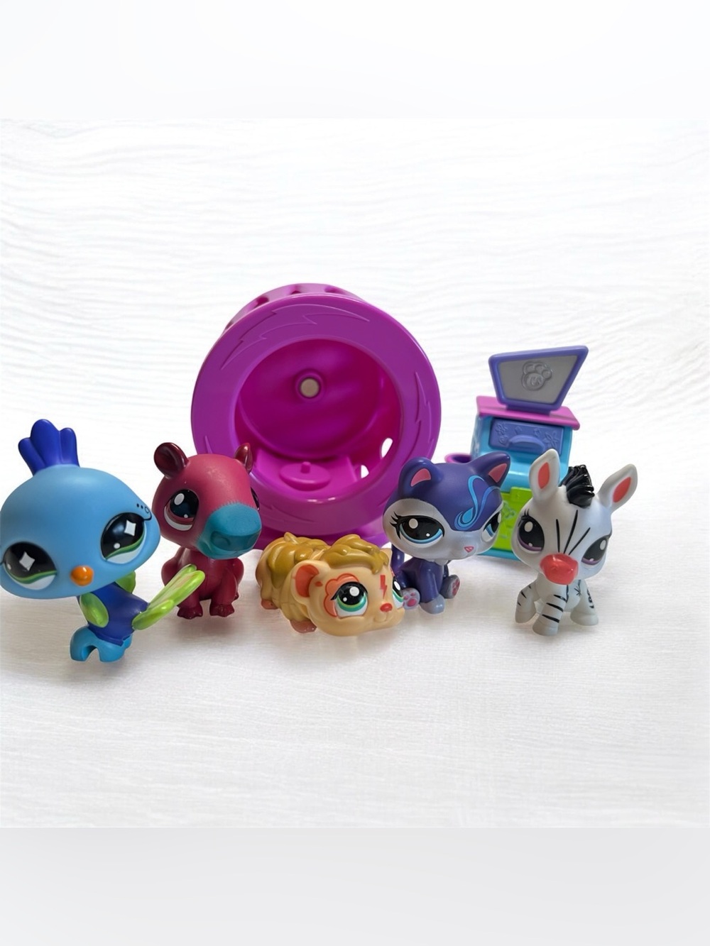 LPS littlest Per Shop lot 5 animals plus hamster wheel & treat box 2024